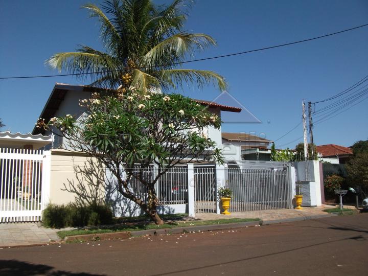 Alugar Casa / Padrão em Ribeirão Preto. apenas R$ 720.000,00 Alugar Casa / Padrão em Ribeirão Preto. apenas R$ 720.000,00
