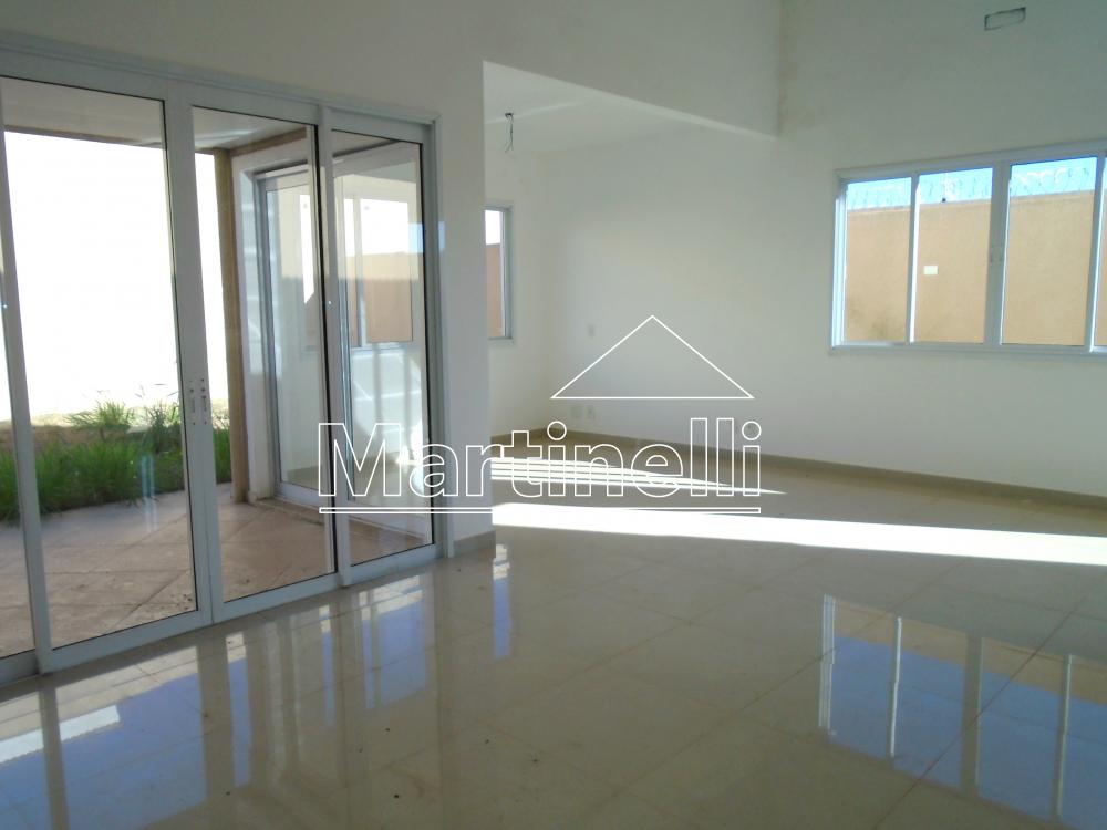 Alugar Casa / Condomínio em Ribeirão Preto. apenas R$ 780.000,00 Alugar Casa / Condomínio em Ribeirão Preto. apenas R$ 780.000,00