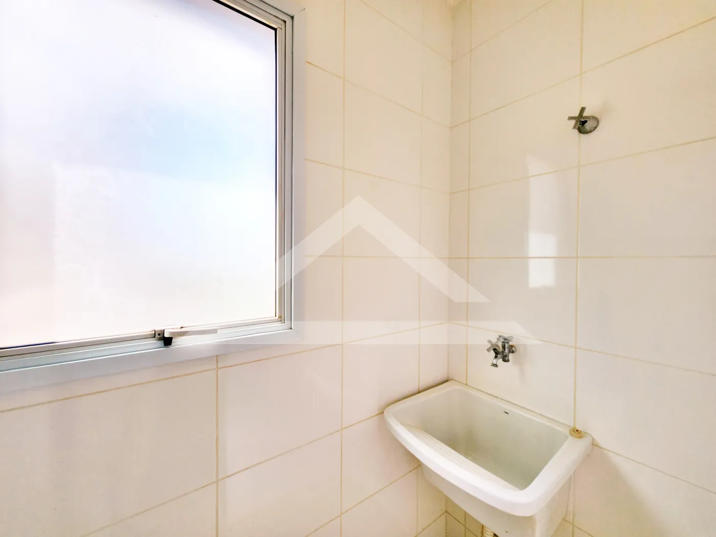 Alugar Apartamento / Padrão em Ribeirão Preto R$ 1.500,00 - Foto 6