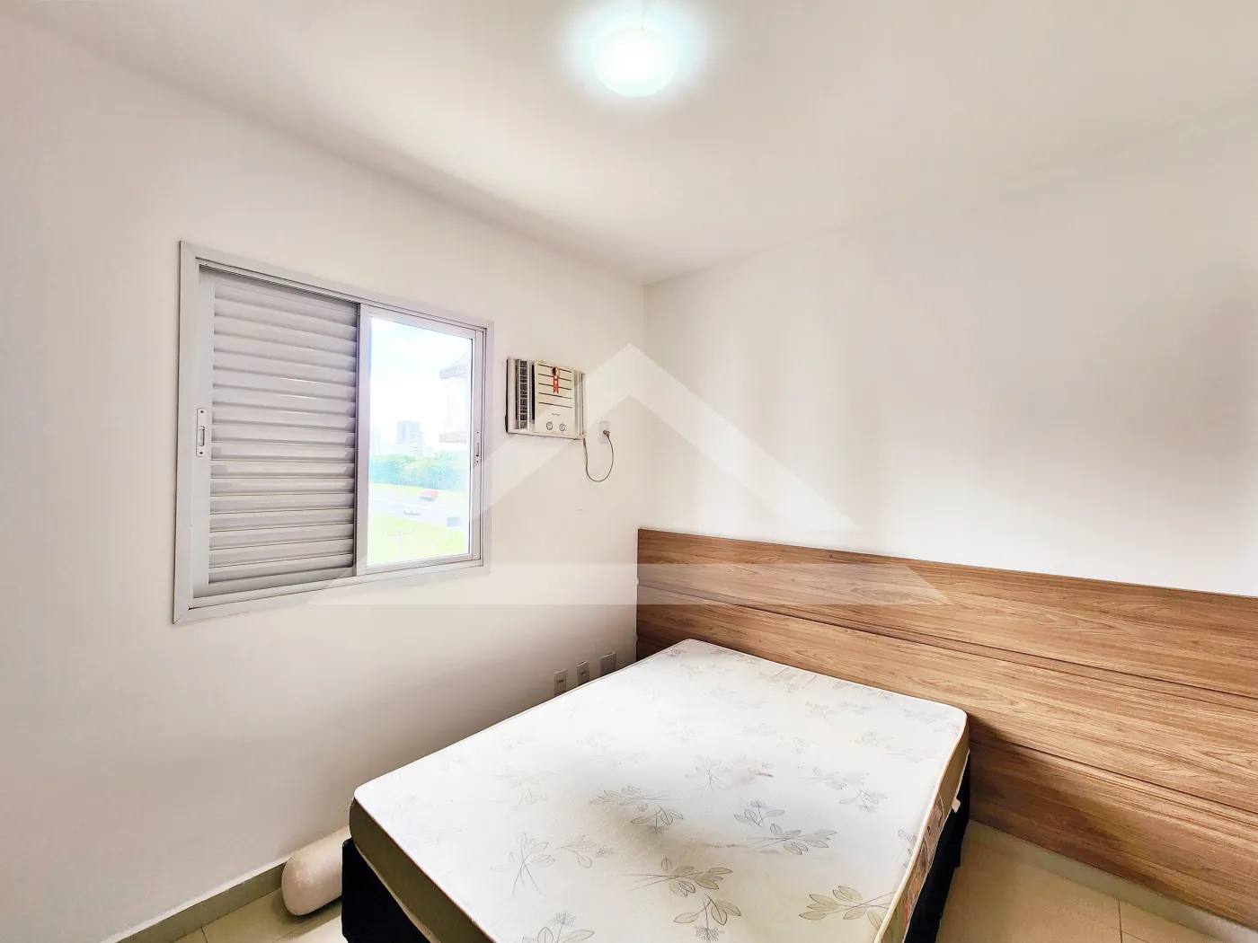 Alugar Apartamento / Padrão em Ribeirão Preto R$ 1.500,00 - Foto 9