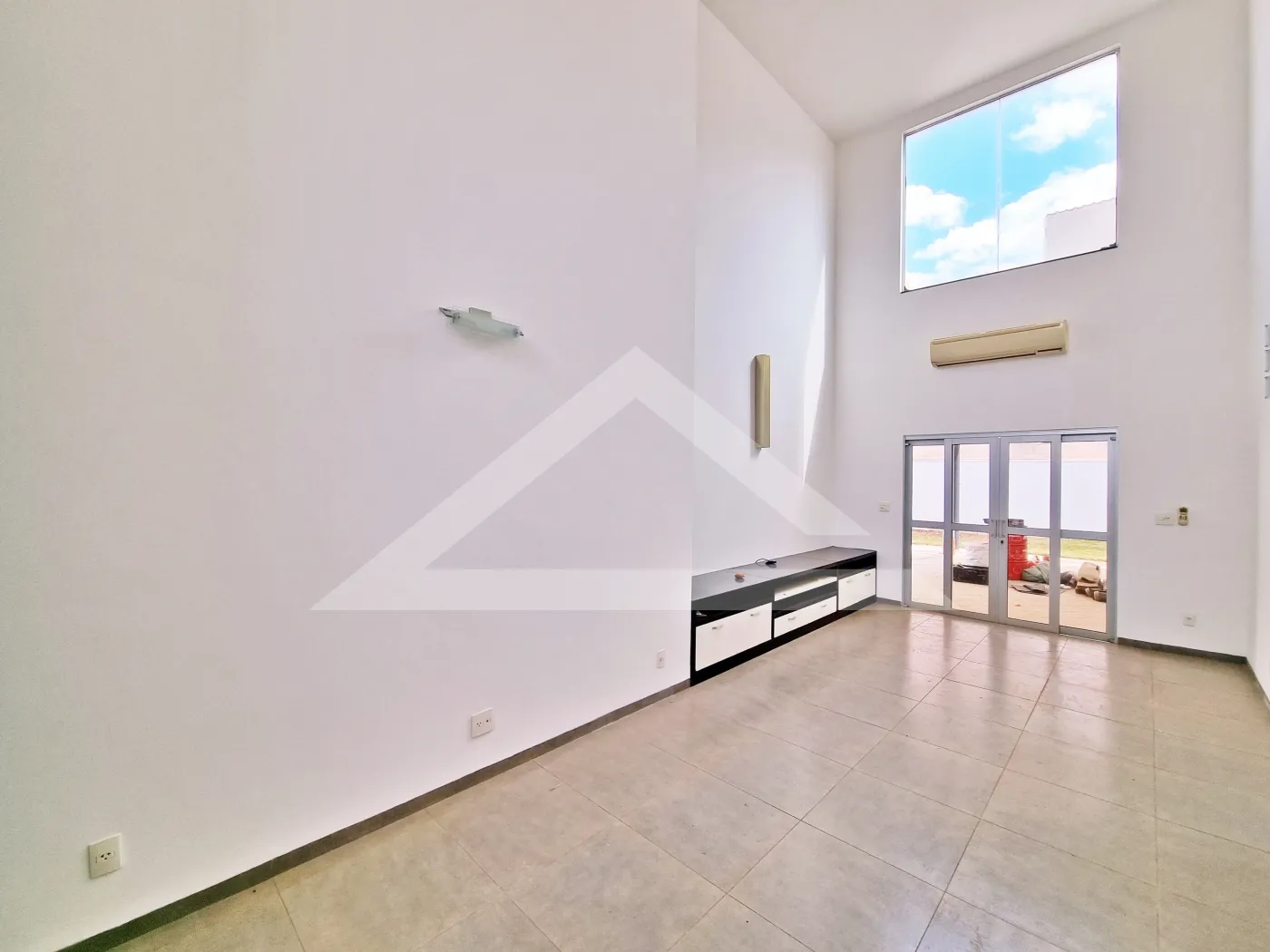 Alugar Casa / Térrea Padrão em Ribeirão Preto R$ 6.500,00 - Foto 2