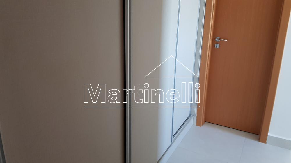 Alugar Apartamento / Padrão em Ribeirão Preto R$ 2.200,00 - Foto 14