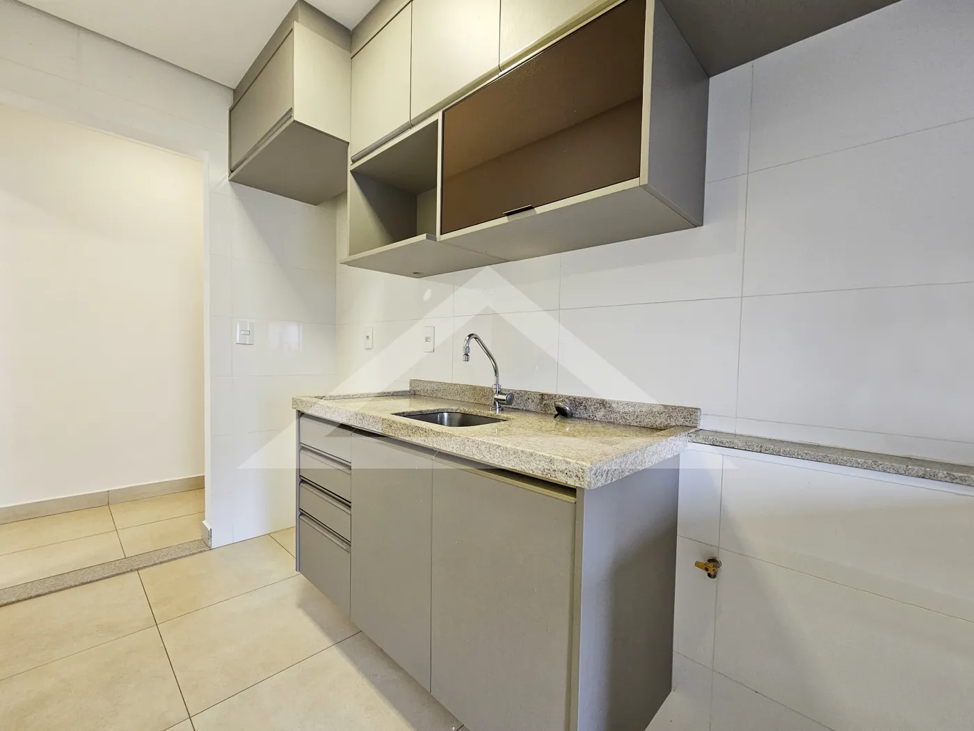 Alugar Apartamento / Padrão em Ribeirão Preto R$ 2.500,00 - Foto 7
