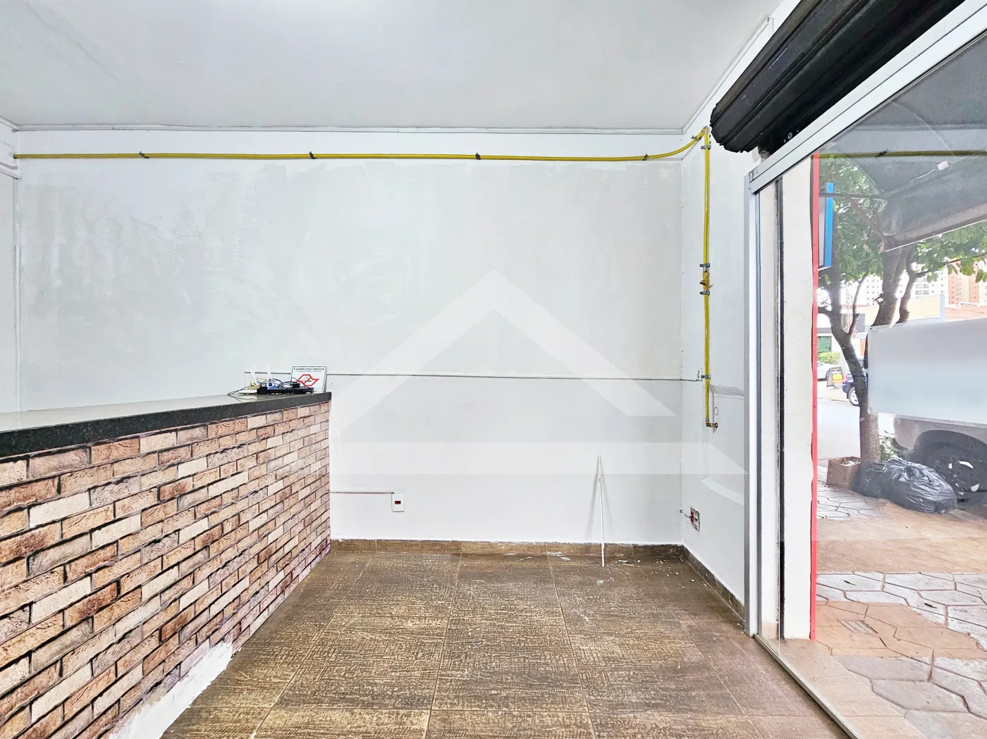 Alugar Comercial / Galpão em Ribeirão Preto R$ 4.900,00 - Foto 3