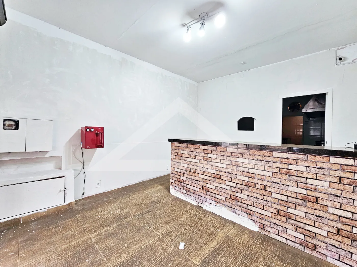 Alugar Comercial / Galpão em Ribeirão Preto R$ 4.900,00 - Foto 1