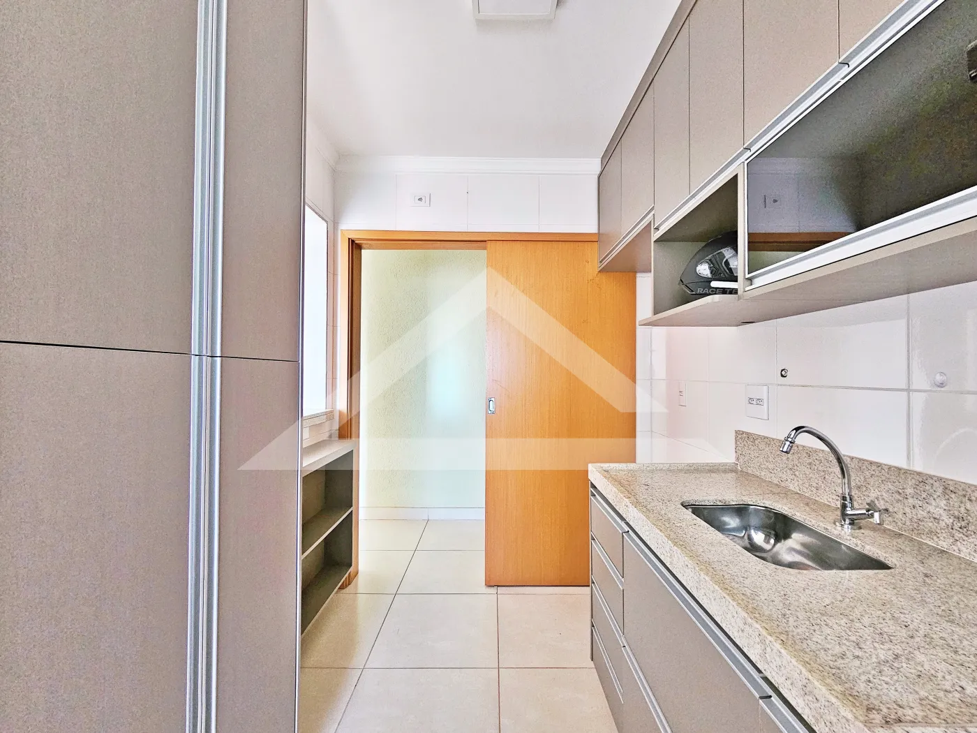 Comprar Apartamento / Padrão em Ribeirão Preto R$ 680.000,00 - Foto 6