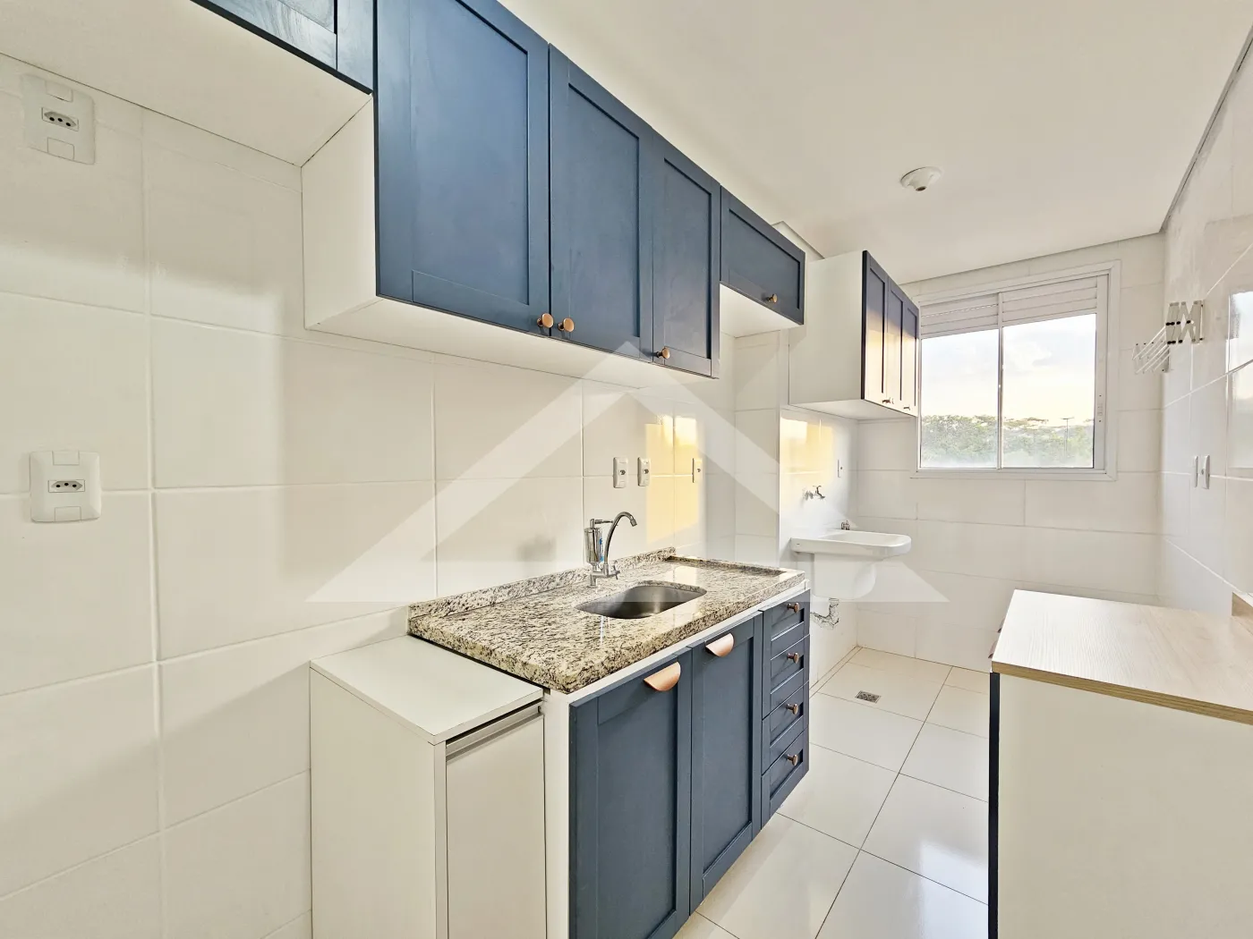 Alugar Apartamento / Padrão em Ribeirão Preto R$ 1.600,00 - Foto 4