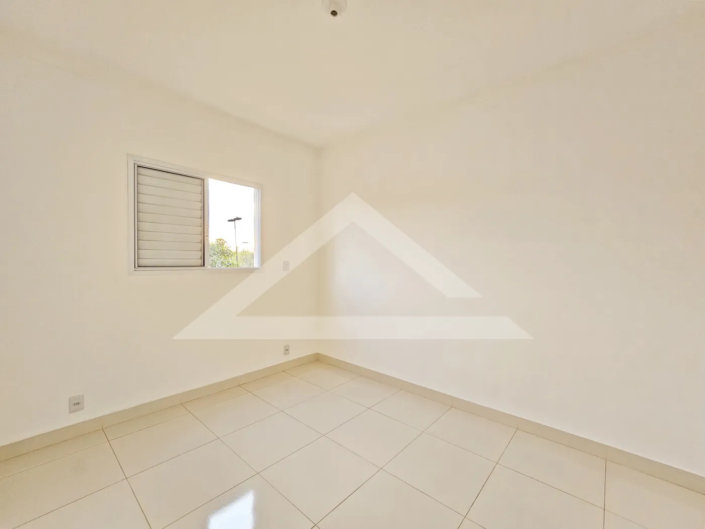 Alugar Apartamento / Padrão em Ribeirão Preto R$ 1.600,00 - Foto 10