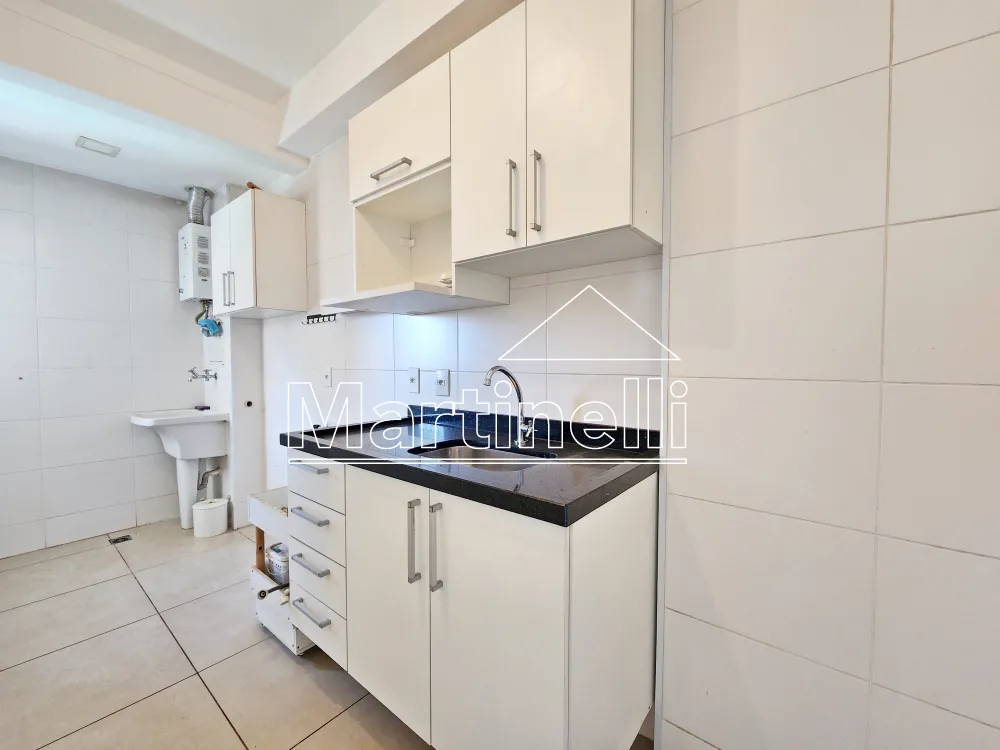 Alugar Apartamento / Padrão em Ribeirão Preto R$ 1.800,00 - Foto 3