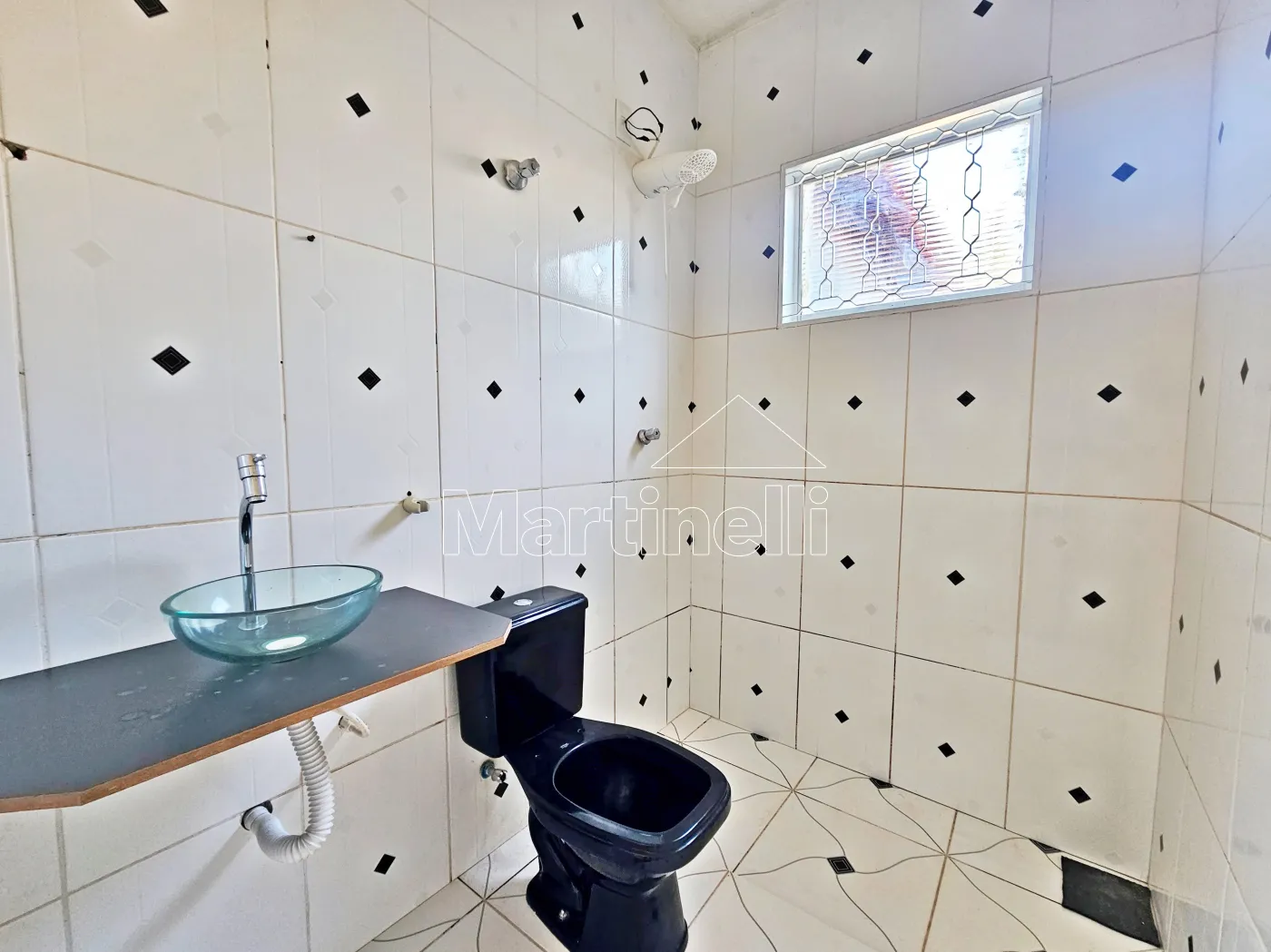 Alugar Casa / Térrea Padrão em Ribeirão Preto R$ 1.800,00 - Foto 18