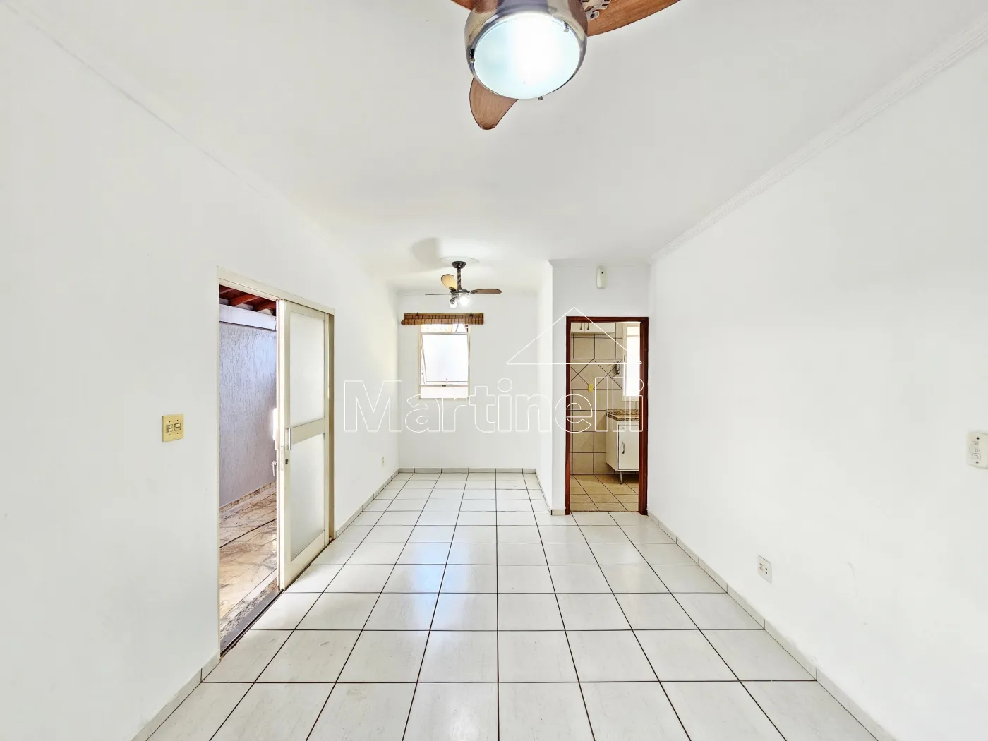 Alugar Casa / Térrea Condomínio em Ribeirão Preto R$ 2.000,00 - Foto 3