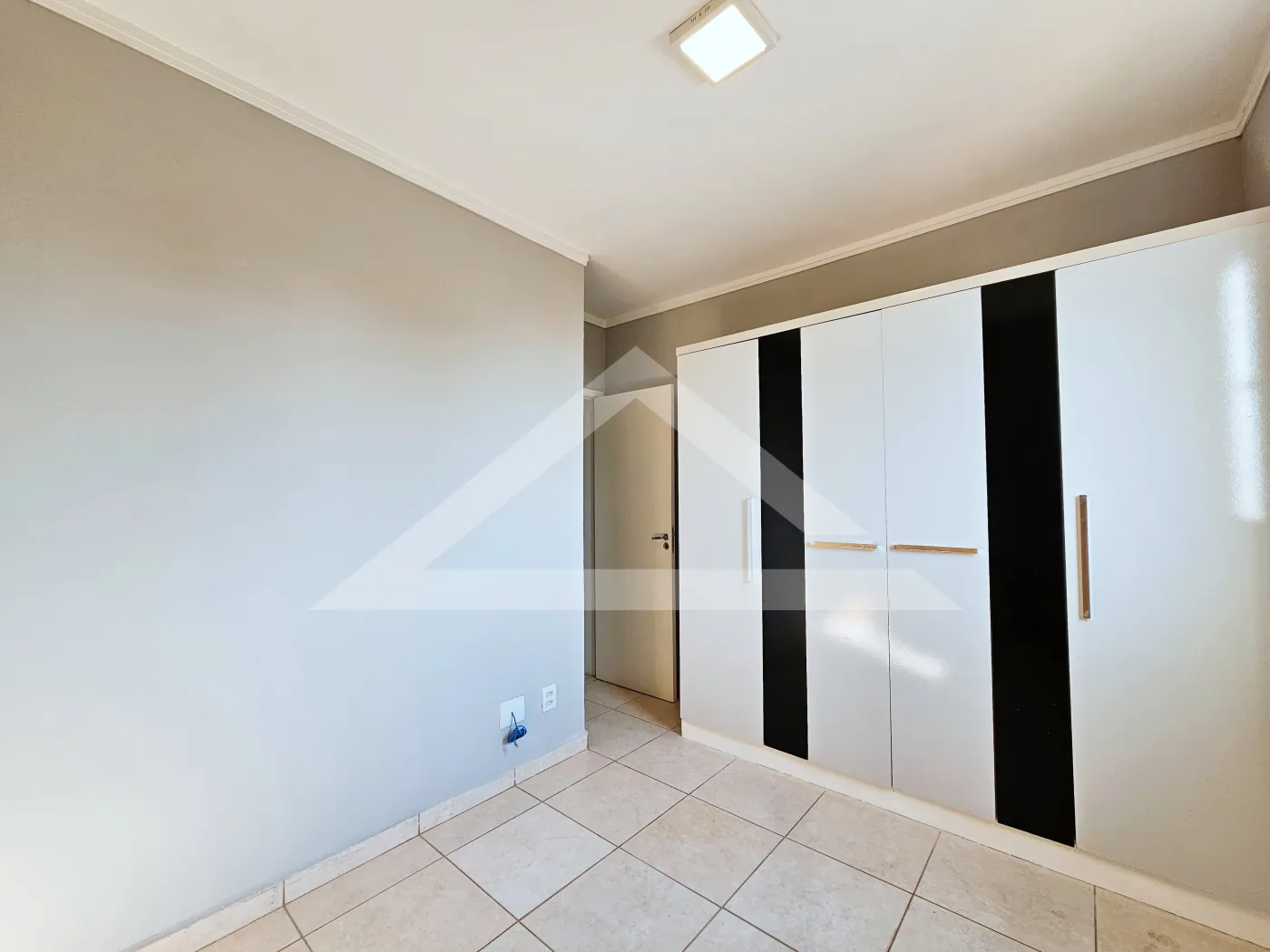 Alugar Apartamento / Padrão em Ribeirão Preto R$ 800,00 - Foto 11