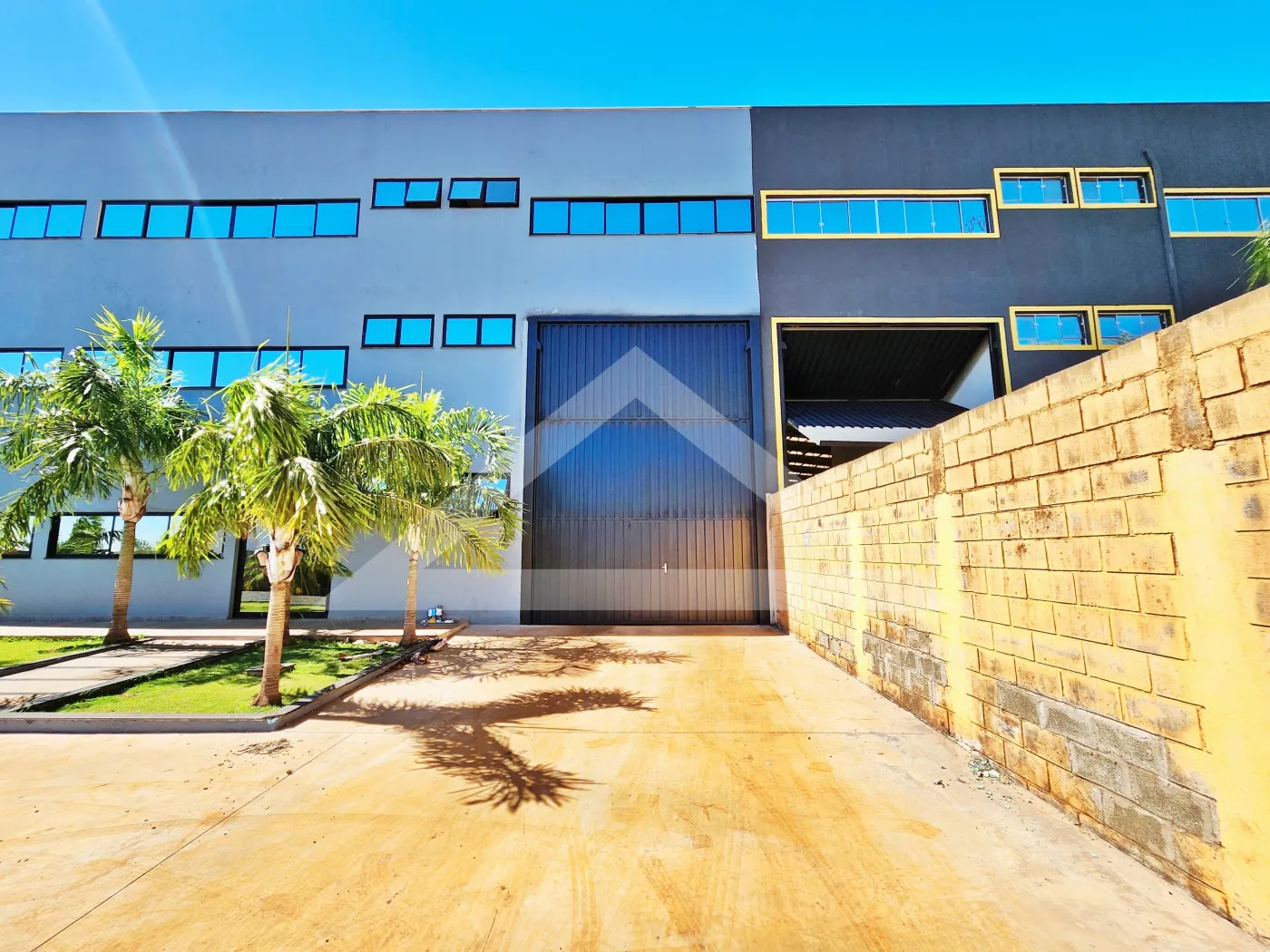 Alugar Comercial / Galpão em Cravinhos R$ 27.000,00 - Foto 3