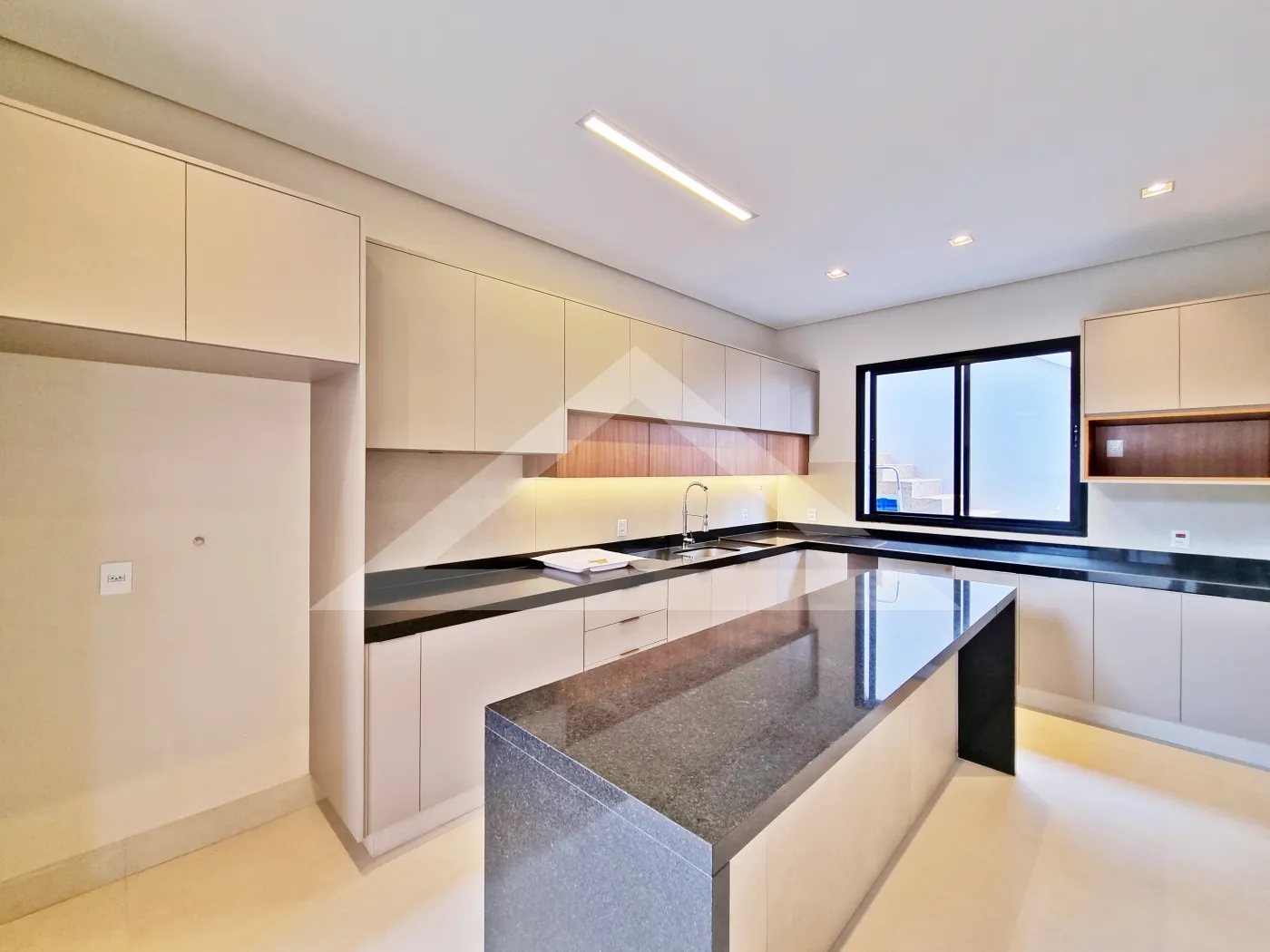 Alugar Casa / Sobrado Condomínio em Ribeirão Preto R$ 16.500,00 - Foto 7