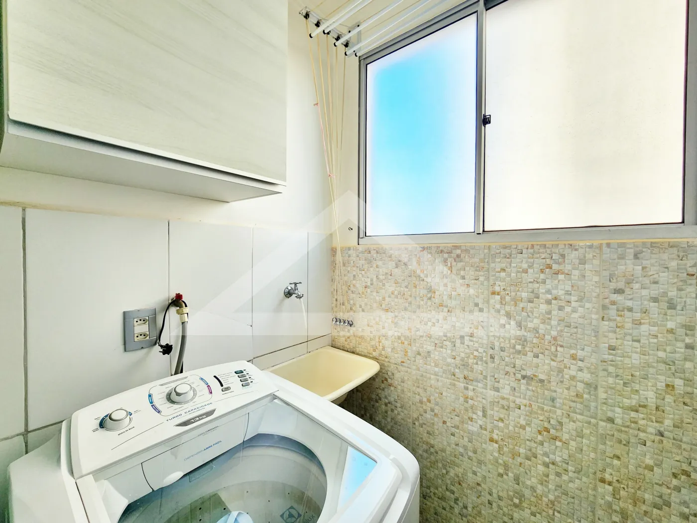 Alugar Apartamento / Padrão em Ribeirão Preto R$ 1.900,00 - Foto 7