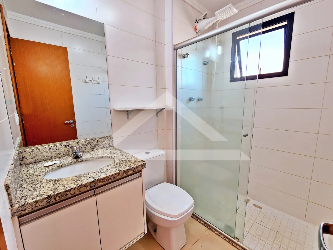 Alugar Apartamento / Padrão em Ribeirão Preto R$ 3.000,00 - Foto 13