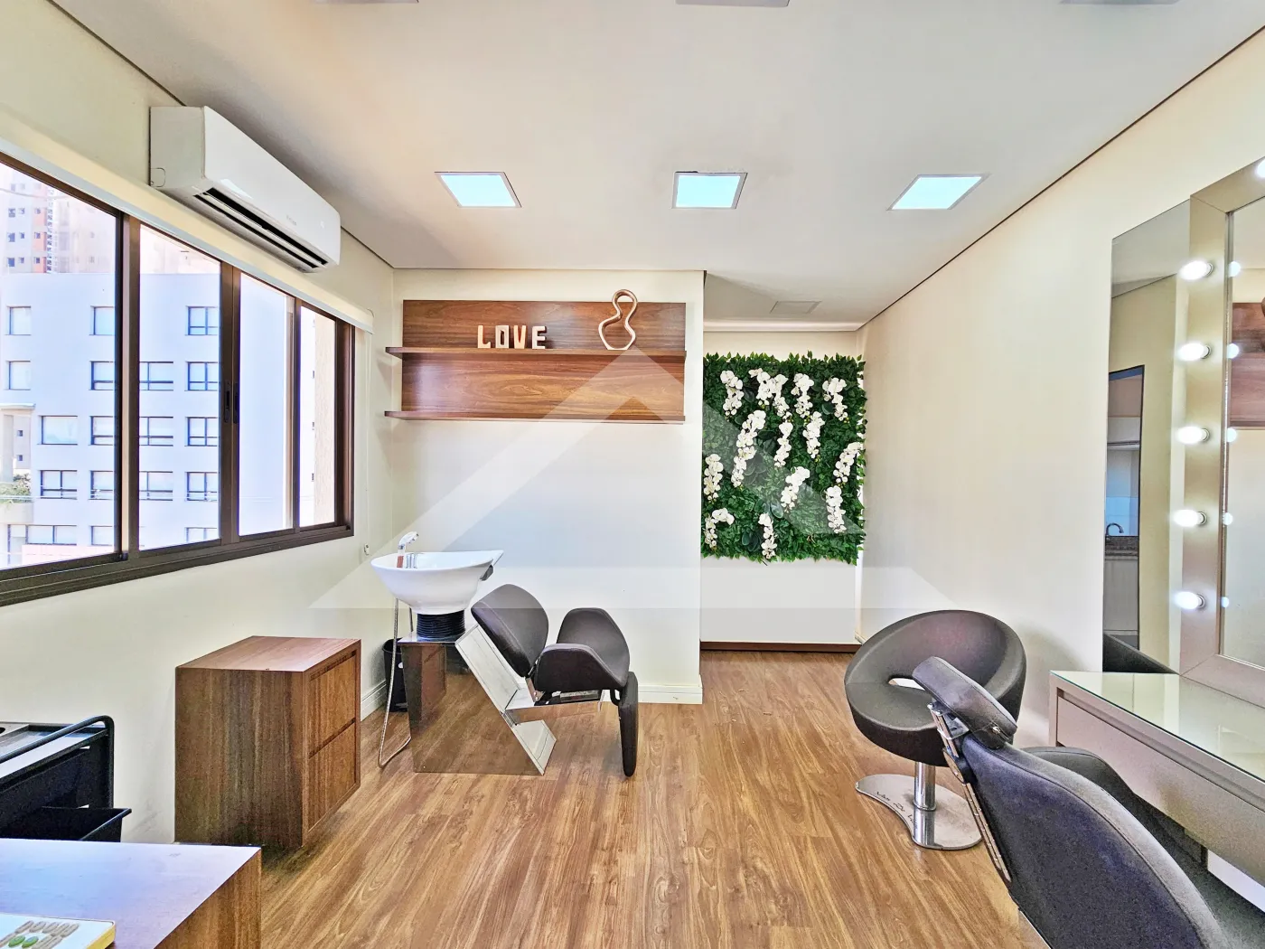 Alugar Comercial / Sala em Ribeirão Preto R$ 2.500,00 - Foto 6