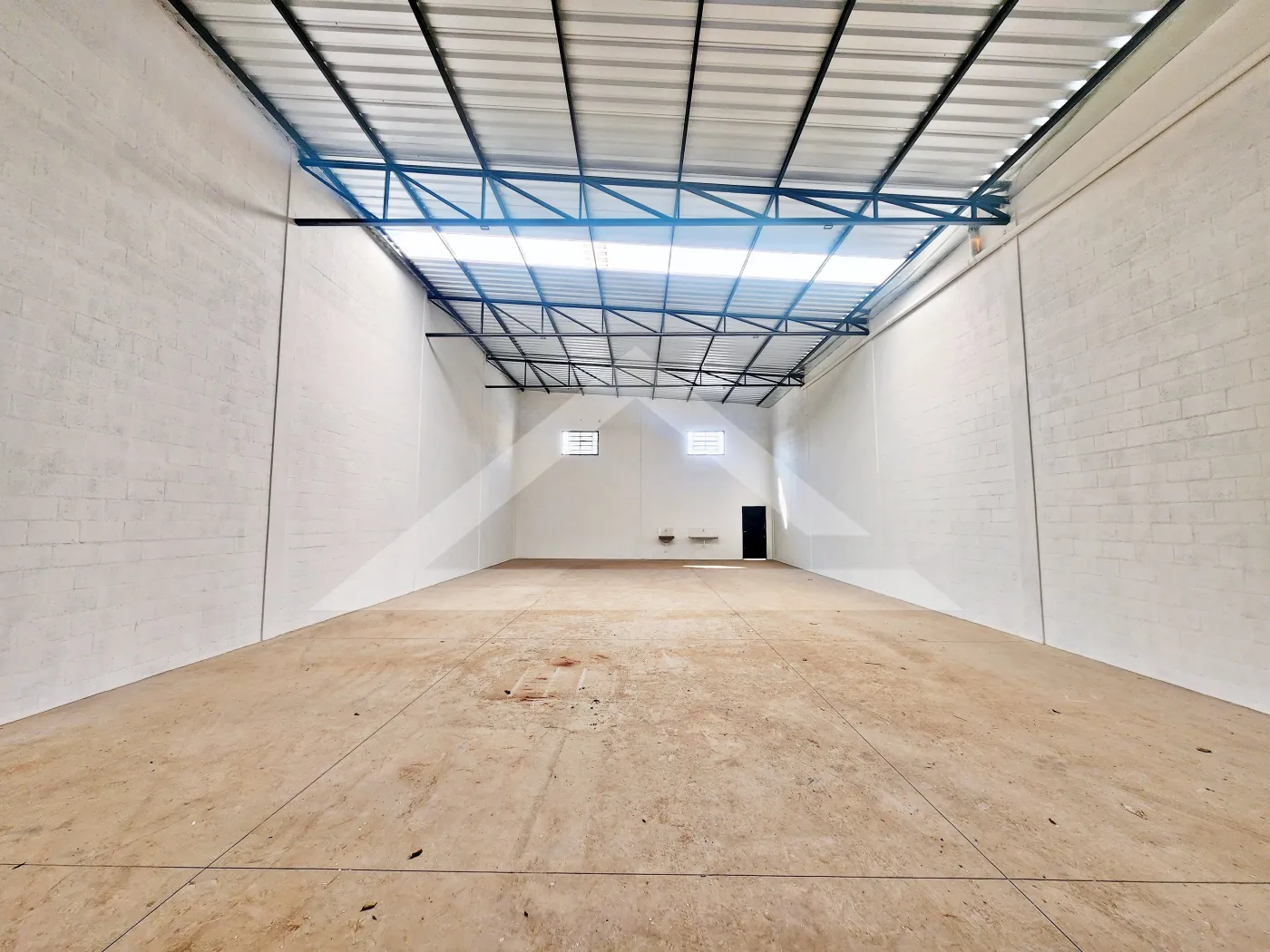 Alugar Comercial / Salão em Ribeirão Preto R$ 5.600,00 - Foto 1