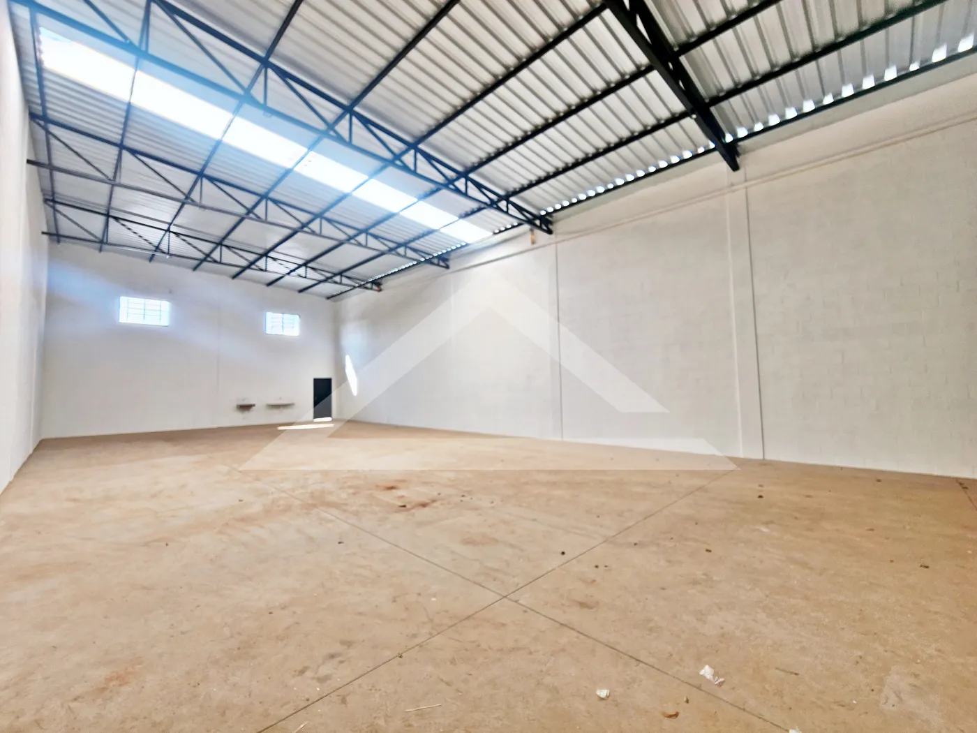 Alugar Comercial / Salão em Ribeirão Preto R$ 5.600,00 - Foto 3