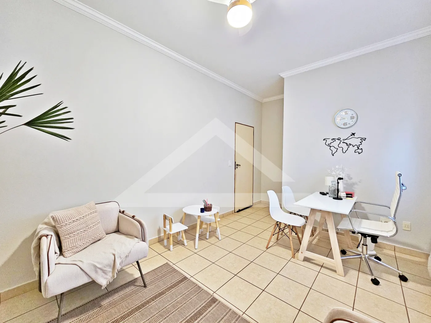 Alugar Comercial / Sala em Ribeirão Preto R$ 450,00 - Foto 2