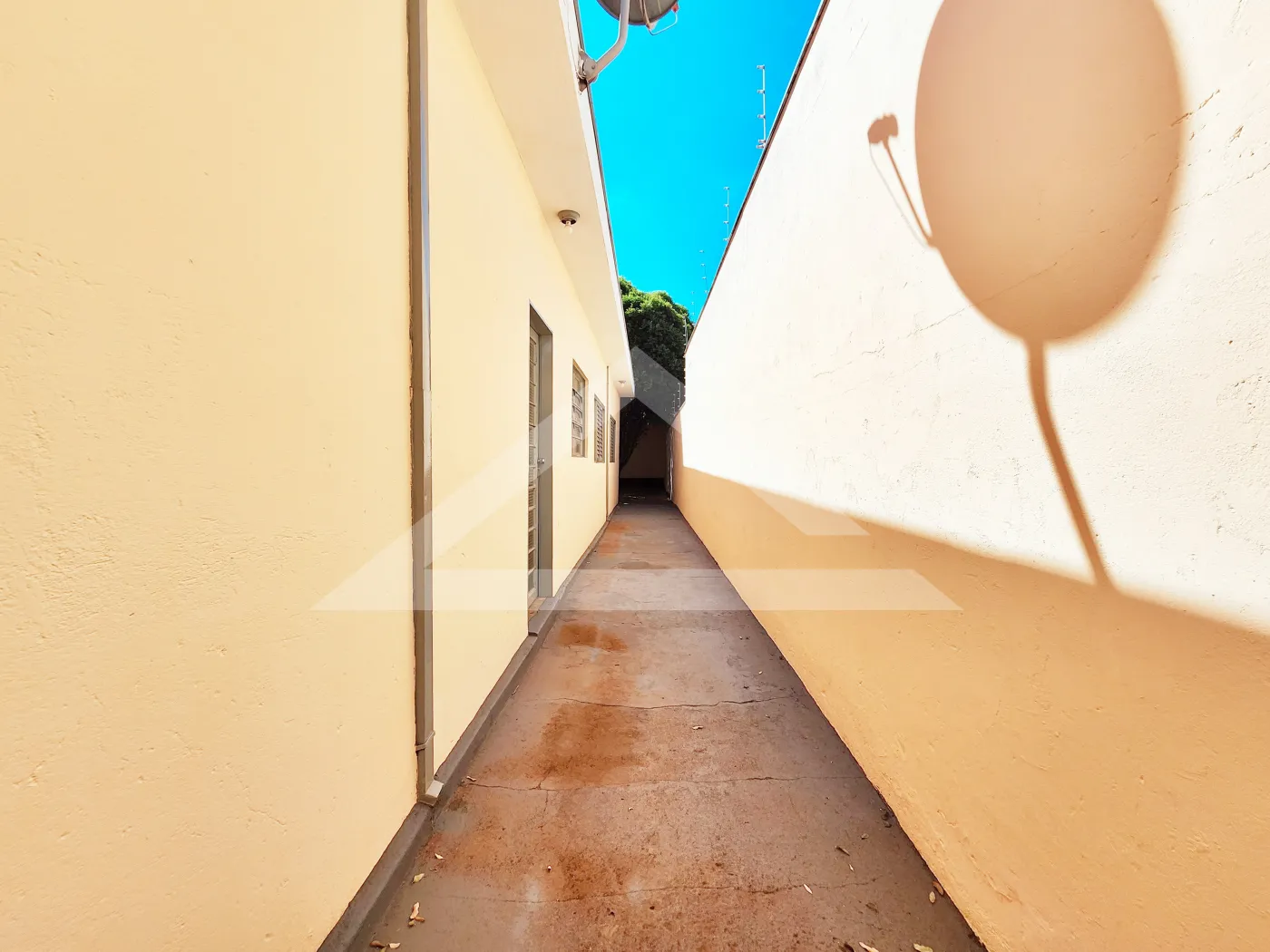 Alugar Casa / Térrea Padrão em Ribeirão Preto R$ 1.700,00 - Foto 27