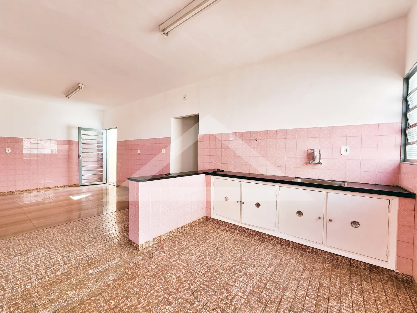 Alugar Casa / Térrea Padrão em Ribeirão Preto R$ 1.700,00 - Foto 3