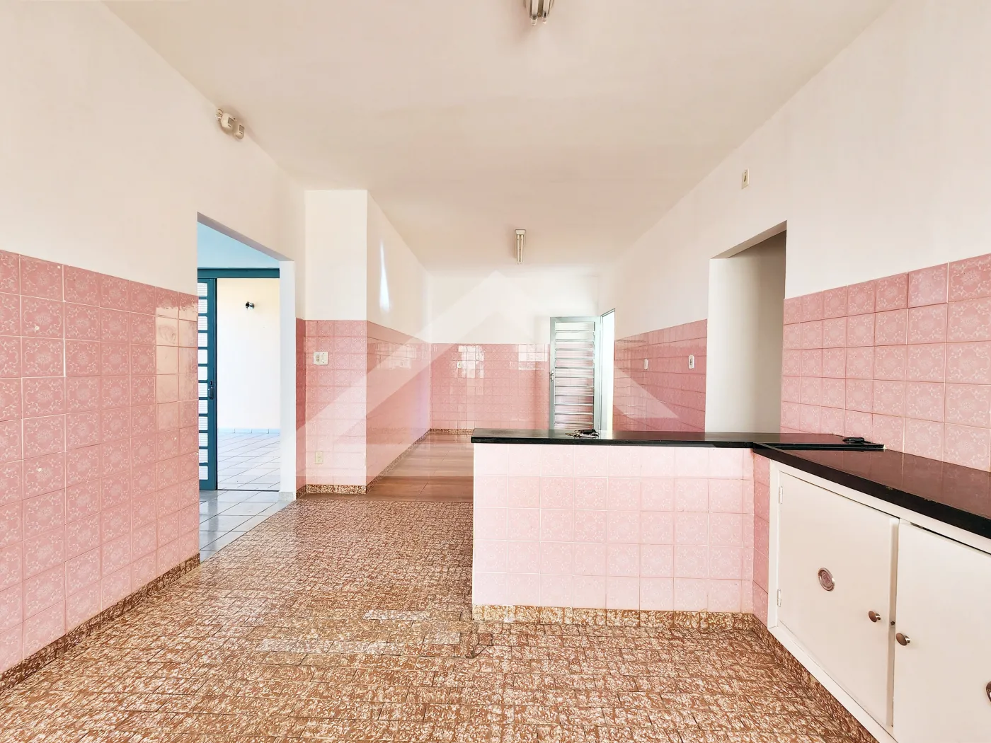 Alugar Casa / Térrea Padrão em Ribeirão Preto R$ 1.700,00 - Foto 4