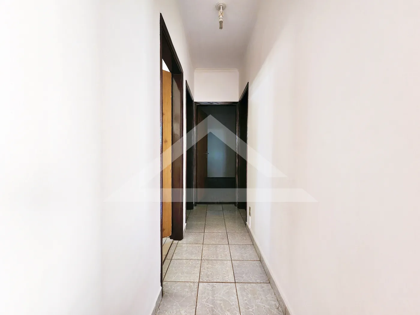 Alugar Casa / Térrea Padrão em Ribeirão Preto R$ 1.700,00 - Foto 7