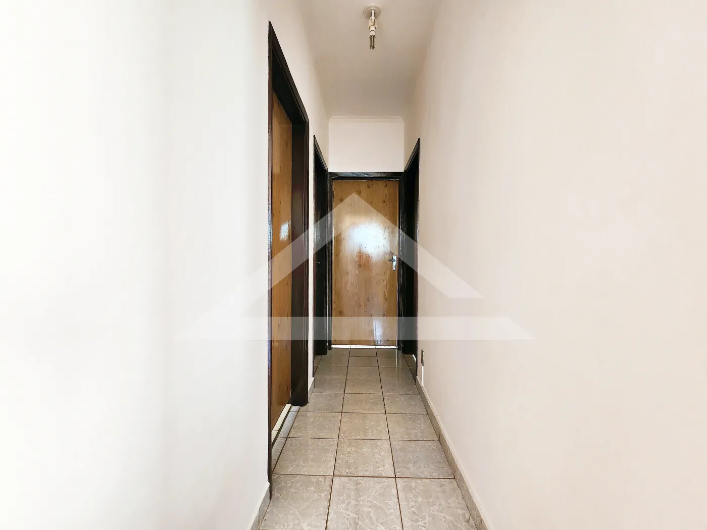 Alugar Casa / Térrea Padrão em Ribeirão Preto R$ 1.700,00 - Foto 8