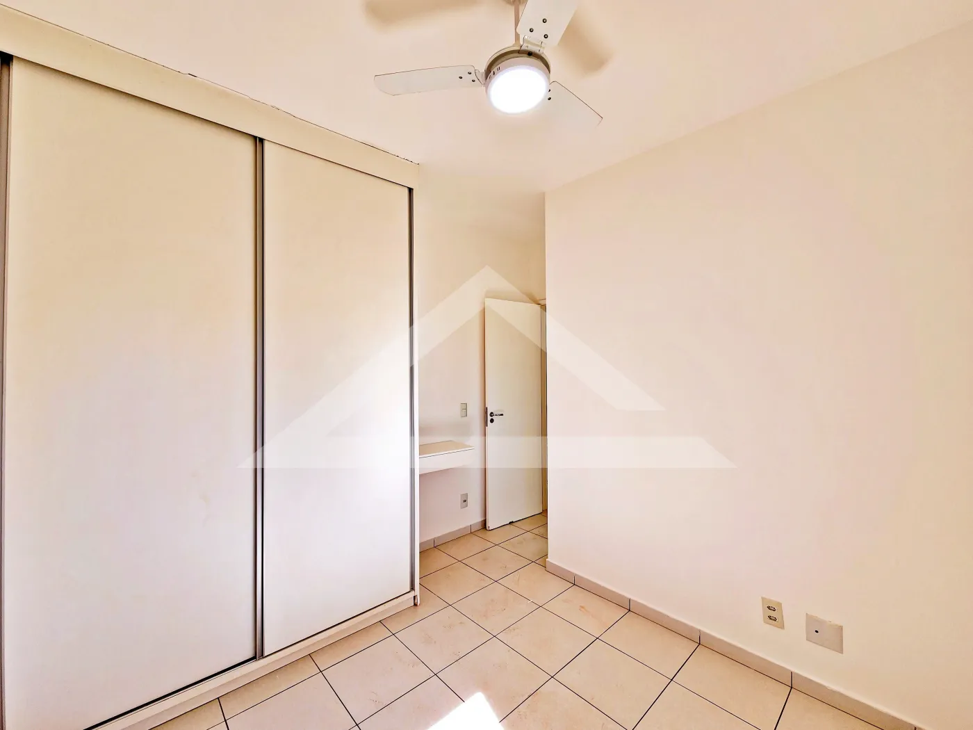 Comprar Apartamento / Padrão em Ribeirão Preto R$ 350.000,00 - Foto 7
