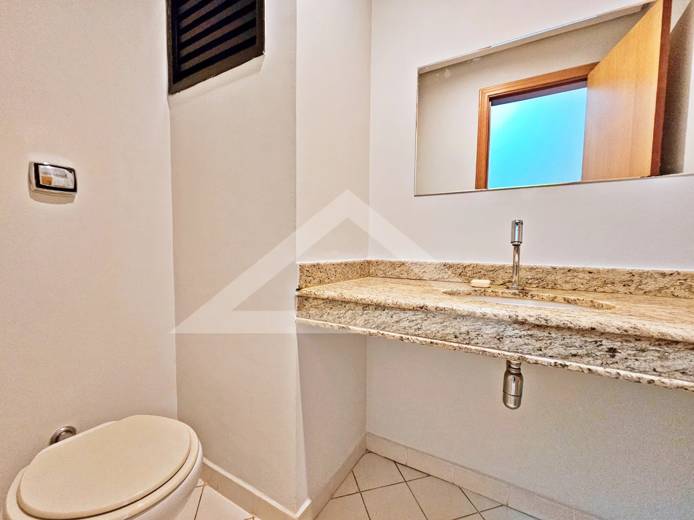 Alugar Apartamento / Padrão em Ribeirão Preto R$ 3.200,00 - Foto 5