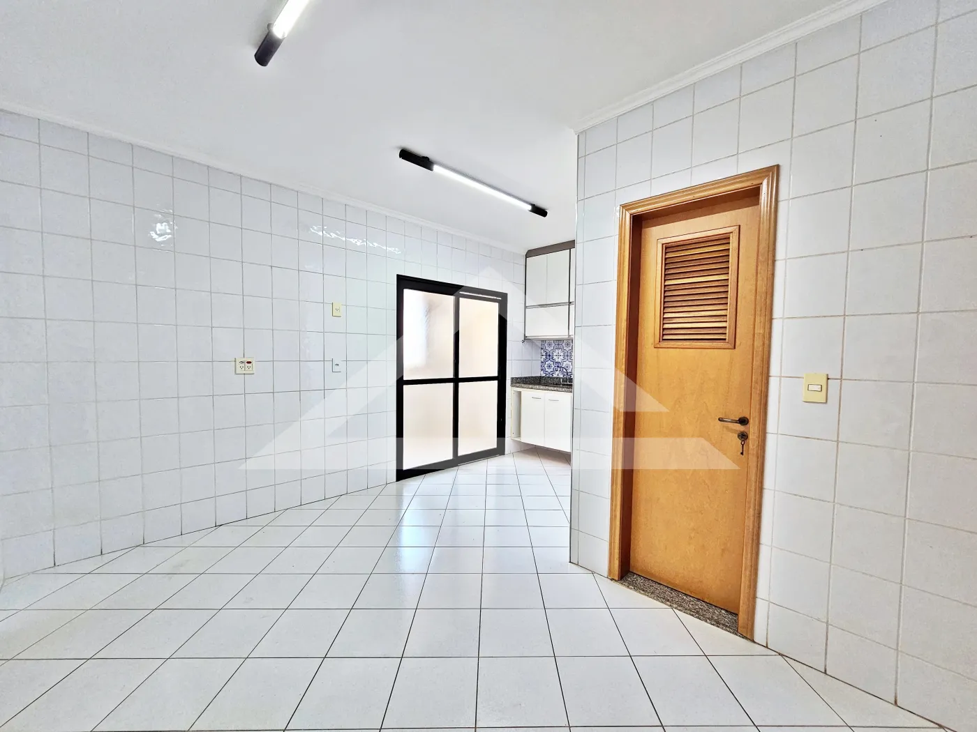 Alugar Apartamento / Padrão em Ribeirão Preto R$ 3.200,00 - Foto 6