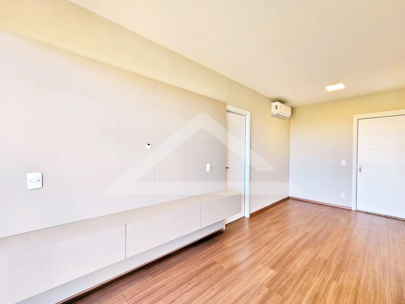 Alugar Apartamento / Padrão em Ribeirão Preto R$ 2.600,00 - Foto 3