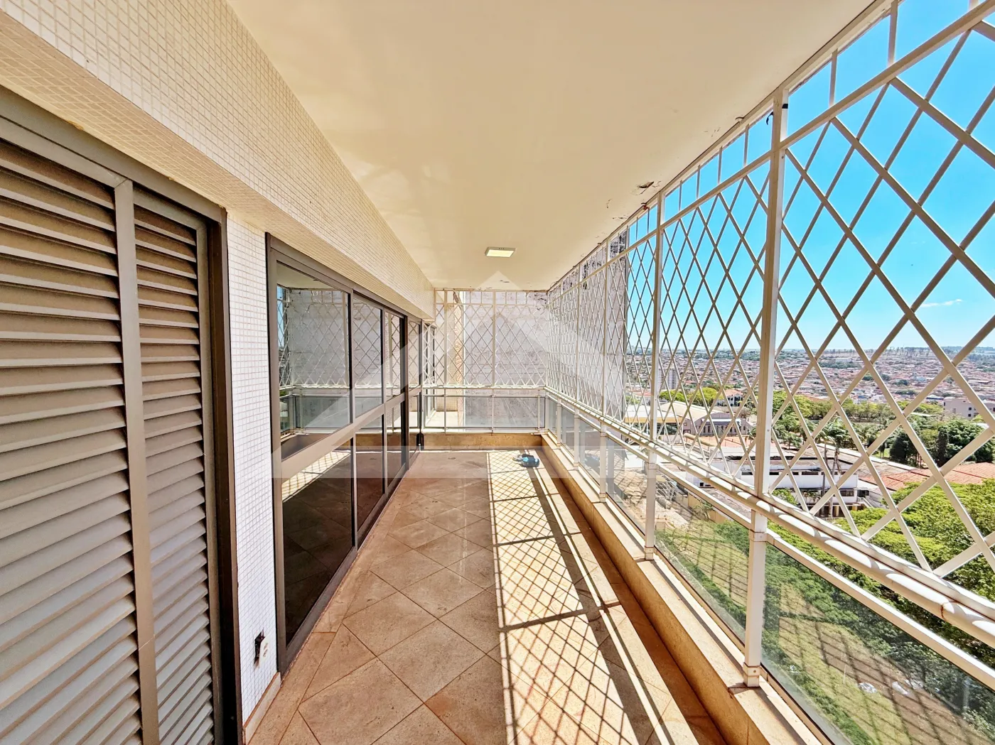 Alugar Apartamento / Padrão em Ribeirão Preto R$ 3.000,00 - Foto 4