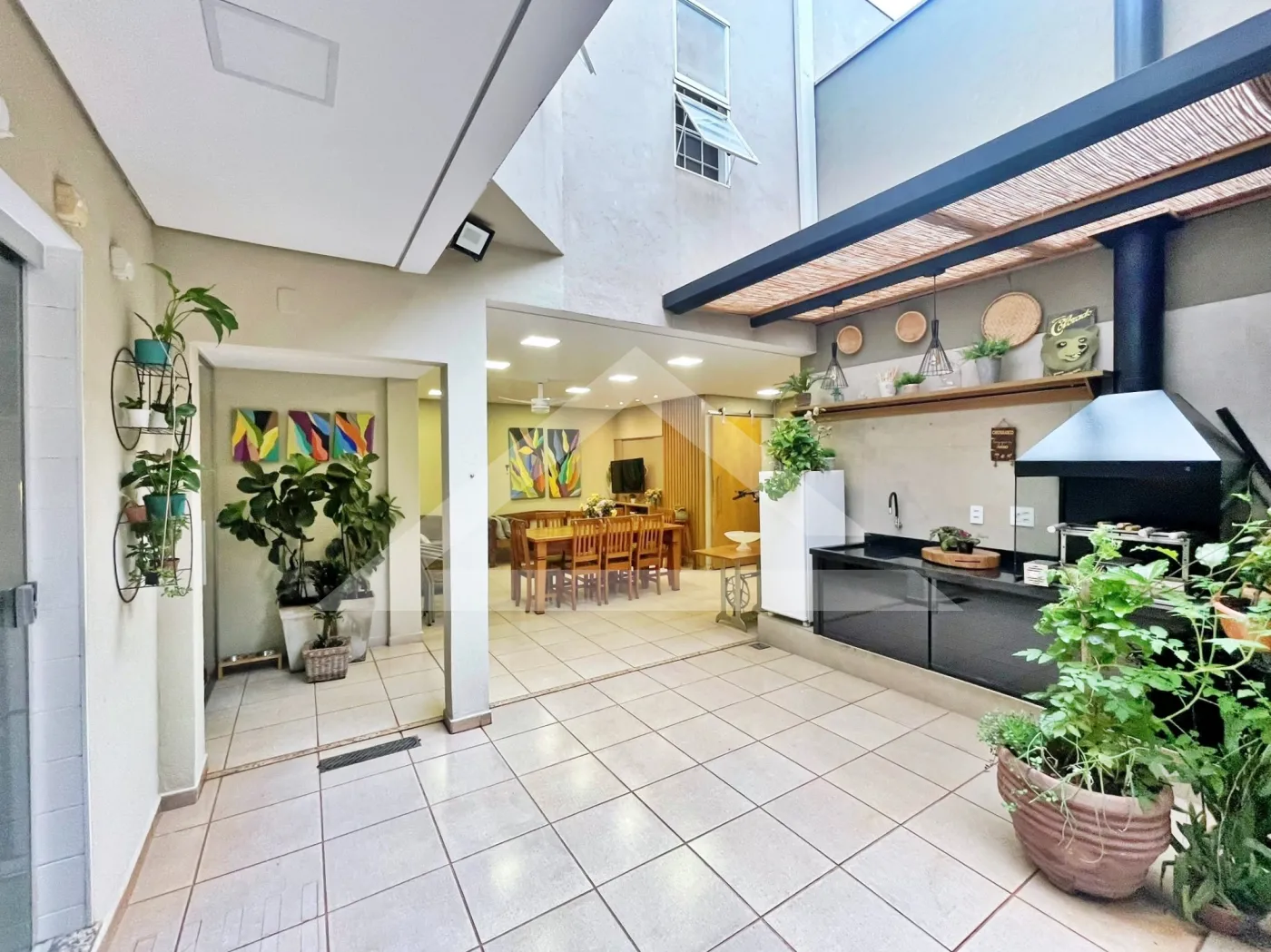 Comprar Casa / Sobrado Padrão em Ribeirão Preto R$ 550.000,00 - Foto 1