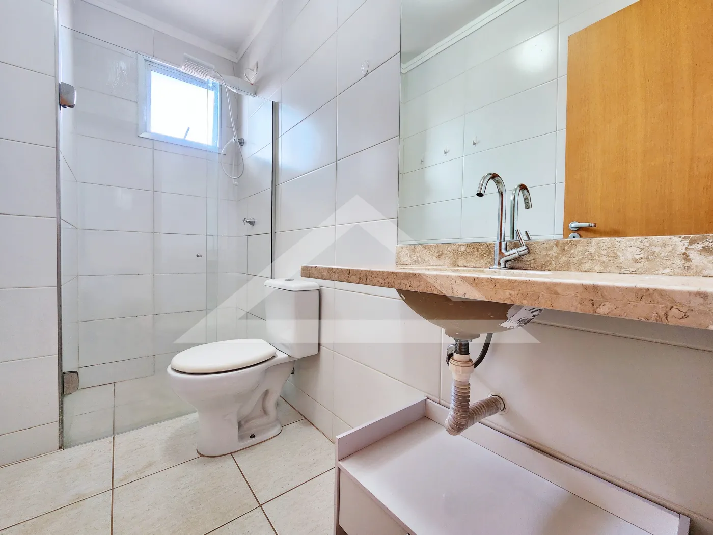 Alugar Apartamento / Padrão em Ribeirão Preto R$ 1.500,00 - Foto 11