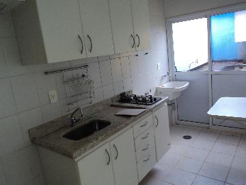 Alugar Apartamento / Padrão em Ribeirão Preto. apenas R$ 1.000,00