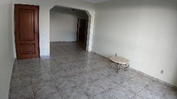 Alugar Apartamento / Padrão em Ribeirão Preto. apenas R$ 450.000,00