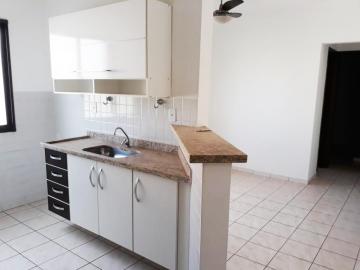 Alugar Apartamento / Padrão em Ribeirão Preto. apenas R$ 200.000,00