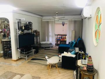 Alugar Apartamento / Padrão em Ribeirão Preto. apenas R$ 435.000,00