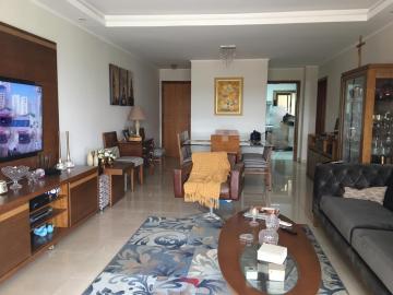 Alugar Apartamento / Padrão em Ribeirão Preto. apenas R$ 660.000,00