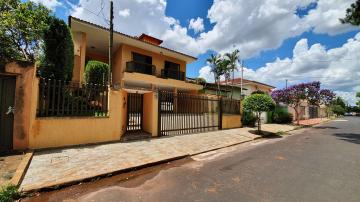 Alugar Casa / Padrão em Ribeirão Preto. apenas R$ 3.800,00