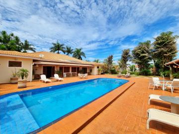 Alugar Casa / Condomínio em Jardinópolis. apenas R$ 1.300.000,00