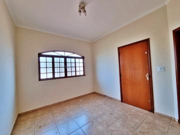 Alugar Casa / Sobrado Padrão em Jardinópolis. apenas R$ 1.750,00
