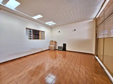 Alugar Casa / Padrão em Ribeirão Preto. apenas R$ 370.000,00