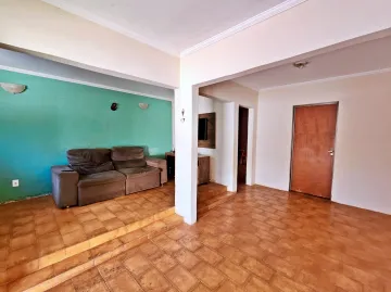 Alugar Casa / Padrão em Ribeirão Preto. apenas R$ 339.000,00