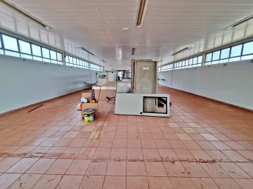 imagem 2 - Salão Comercial em Condomínio de 400m² de área construção para locação, próximo a Renk Zanini - Bairro Distrito Industrial, Cravinhos/SP. imagem 2 - Salão Comercial em Condomínio de 400m² de área construção para locação, próximo a Renk Zanini - Bairro Distrito Industrial, Cravinhos/SP.