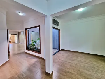 Alugar Casa / Padrão em Ribeirão Preto. apenas R$ 5.900,00