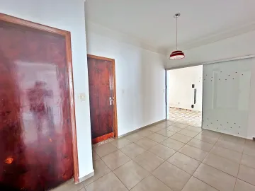 Alugar Casa / Padrão em Ribeirão Preto. apenas R$ 3.100,00