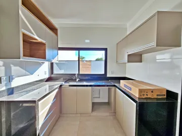 imagem 2 - Casa térrea para venda e locação no Condomínio Villa Romana, próximo a Rodovia Antônio Machado Sant`Anna - Ribeirão Preto/SP. imagem 2 - Casa térrea para venda e locação no Condomínio Villa Romana, próximo a Rodovia Antônio Machado Sant`Anna - Ribeirão Preto/SP.